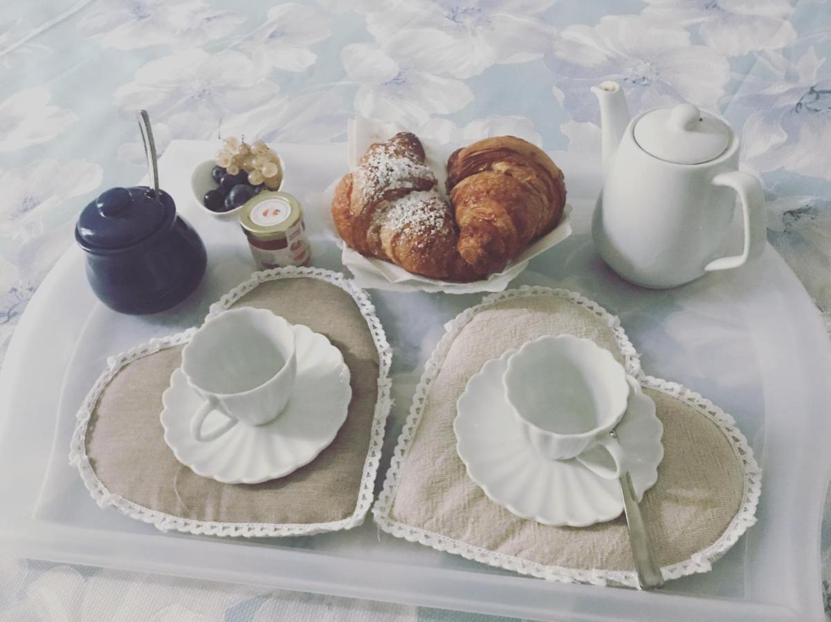 Arche Bed and Breakfast Salerno Kamer foto