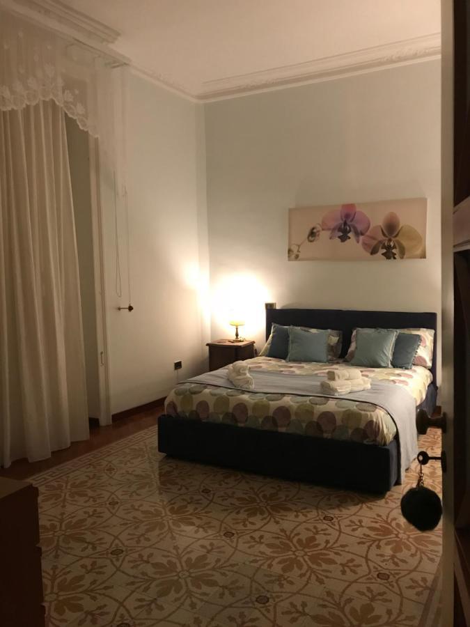 Arche Bed and Breakfast Salerno Kamer foto